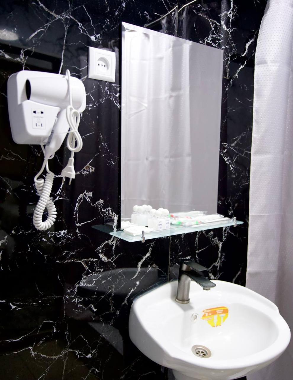 Amor Fati Hotel Toshkent Ташкент Екстериор снимка